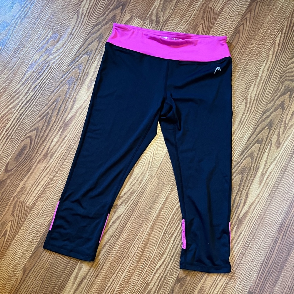 Head Capri Leggings